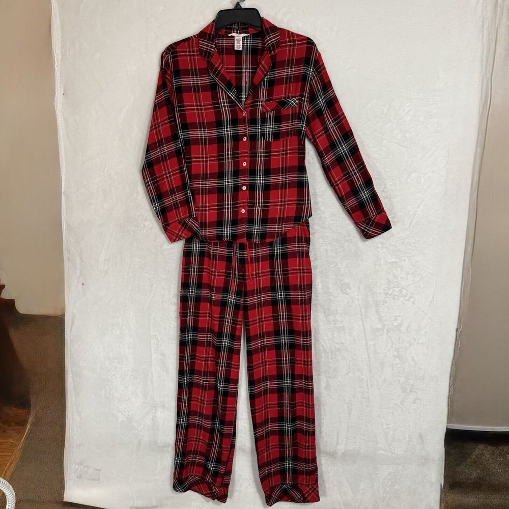 Victoria's Secret Flannel Pajama Set Size XS Red Gold Long Sleeve Pants Pockets - Picture 16 of 16